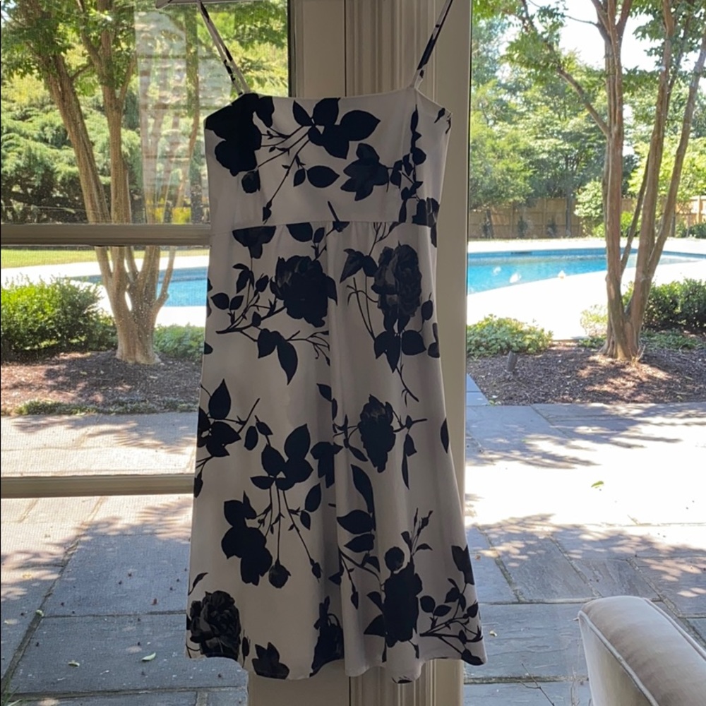 Jessica’s Simpson Maternity Dress